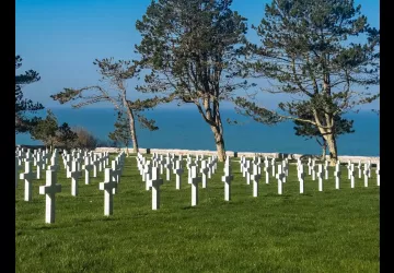 Cimetière Américain de Normandie © @EmmanuelSalles